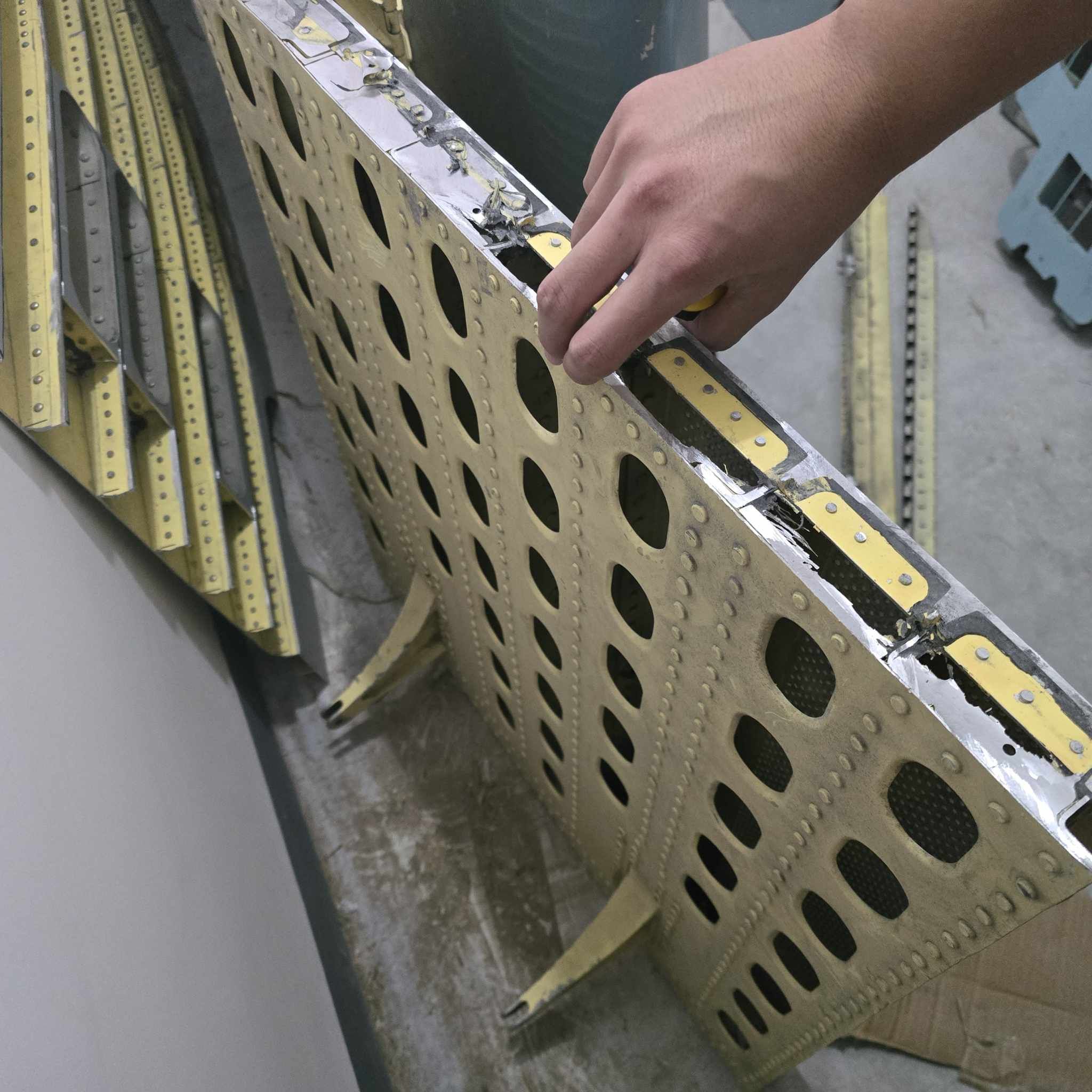 HORIZON LINE SHENYANG J-11B ‘RESPONSIVE DRAGON’ FIGHTER - Image 7