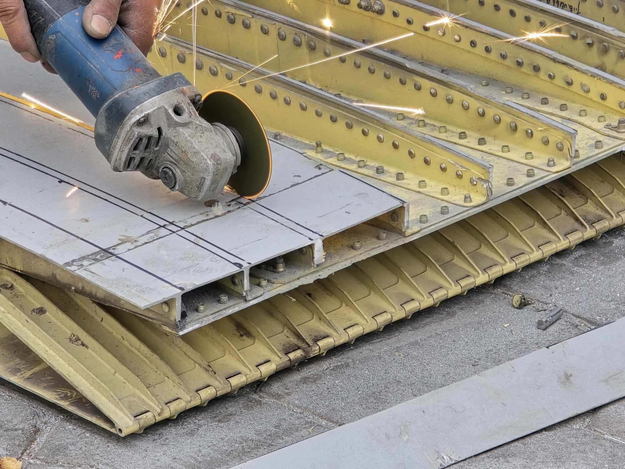 HORIZON LINE SHENYANG J-11B ‘RESPONSIVE DRAGON’ FIGHTER - Image 20